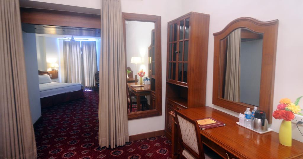 Hotel Jaipur Palace 部屋 写真