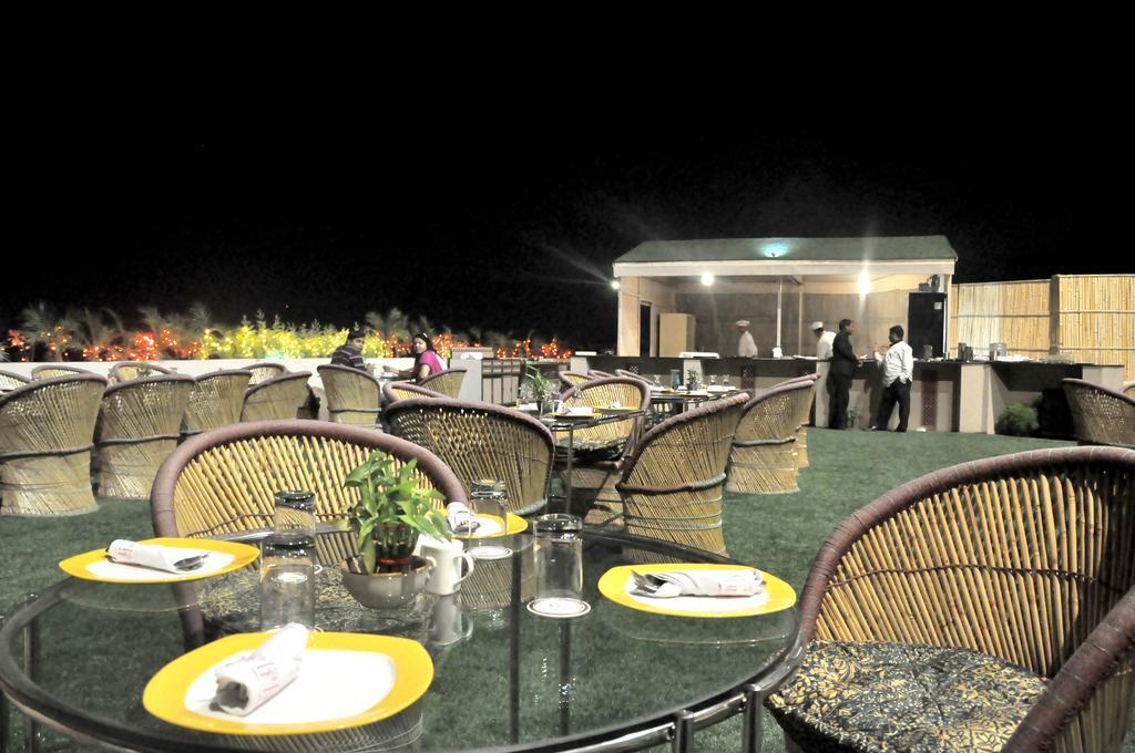 Hotel Jaipur Palace エクステリア 写真