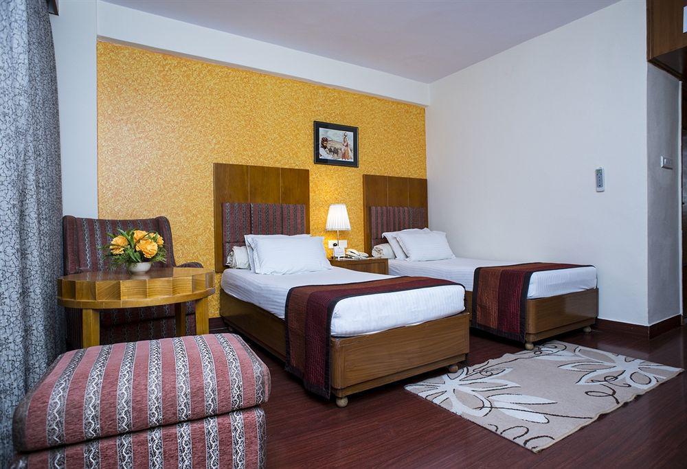 Hotel Jaipur Palace エクステリア 写真